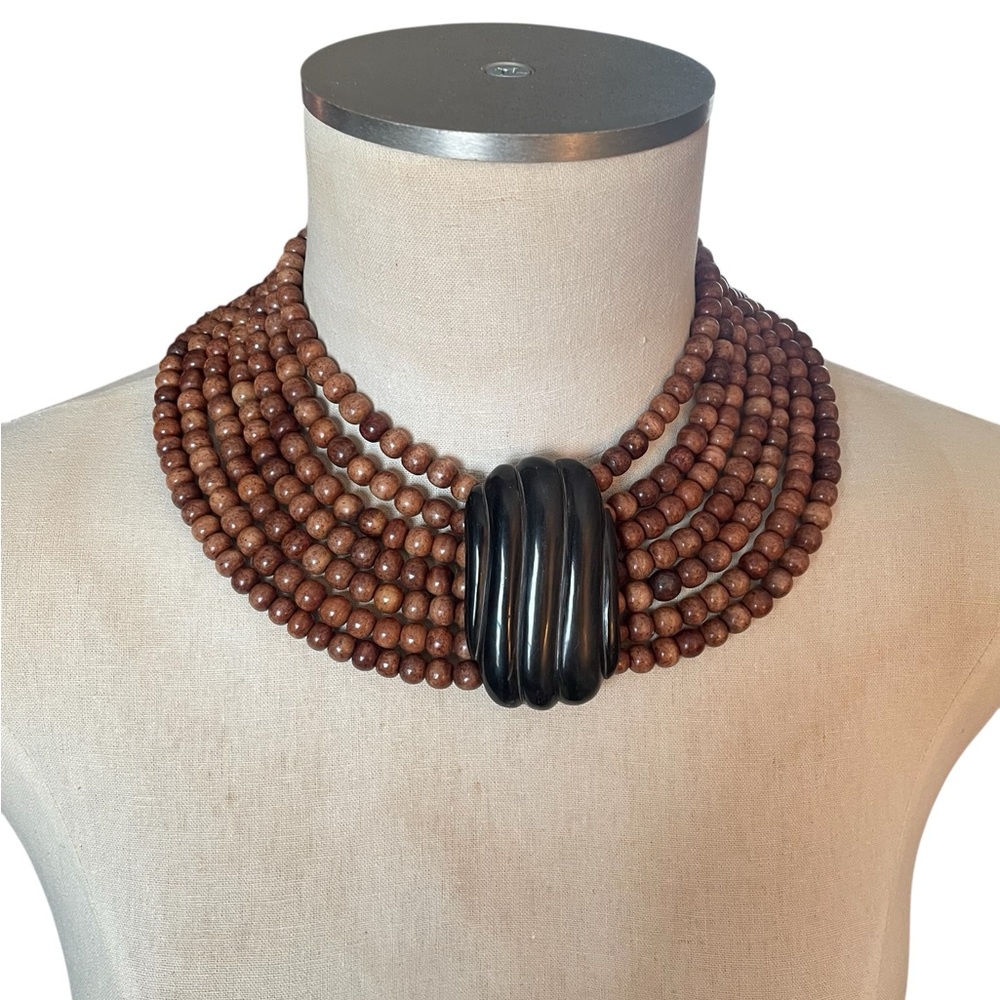 Vintage Beaded Necklace with Black Accent